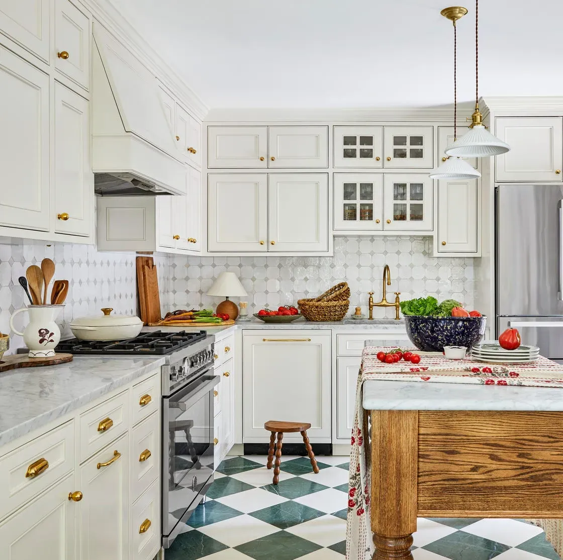 kitchen cabinets oakton va